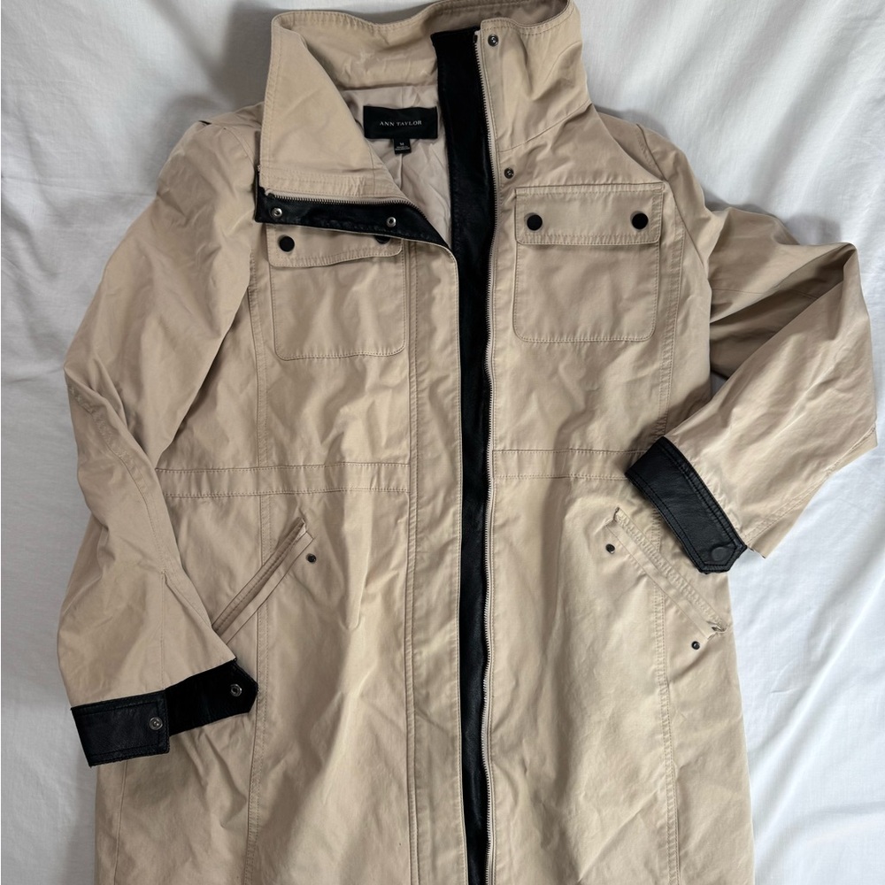 Ann Taylor Black and Cream Jacket size Medium